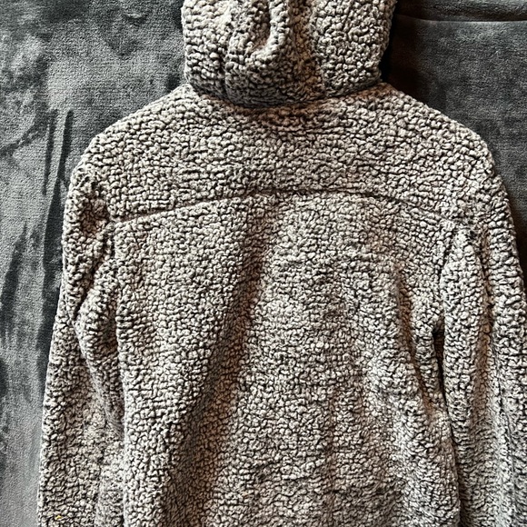 Thread supply jacket - Picture 2 of 3